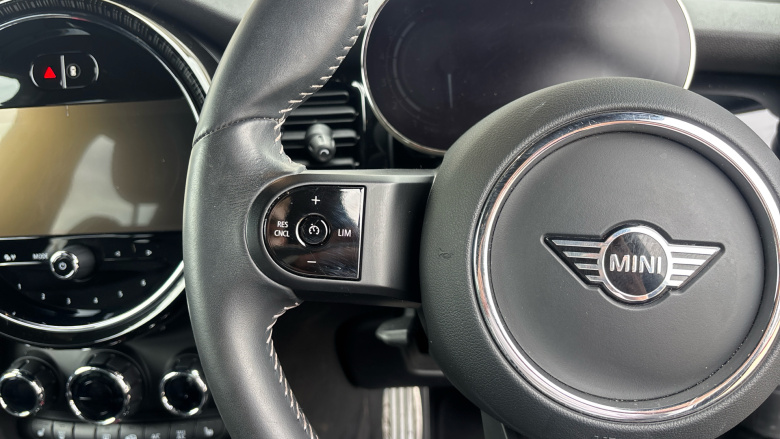 MINI Cooper 1.5 C Sport 5dr Auto Petrol Hatchback